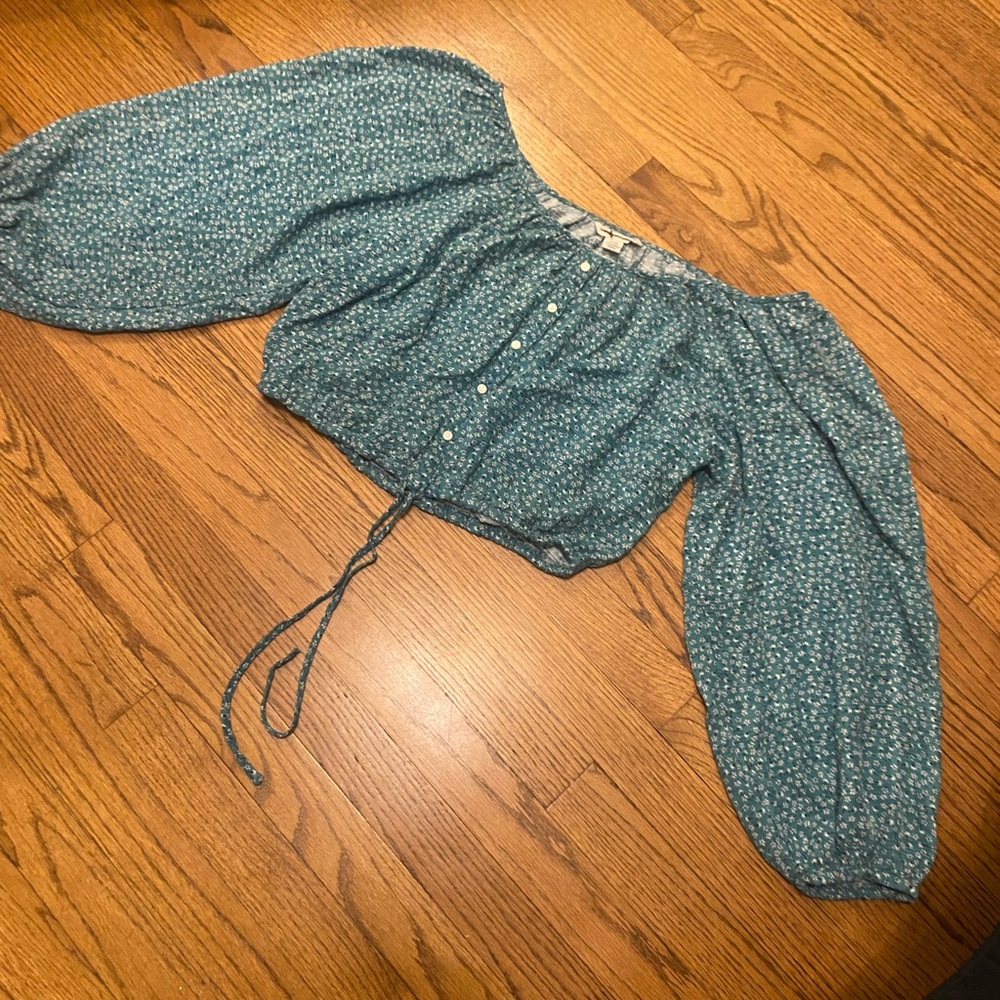 American Eagle Outfitters Teal Patterned Top